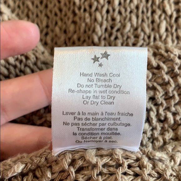 Aritzia Talula Avenue A Loose Knit Sweater - Picture 7 of 9